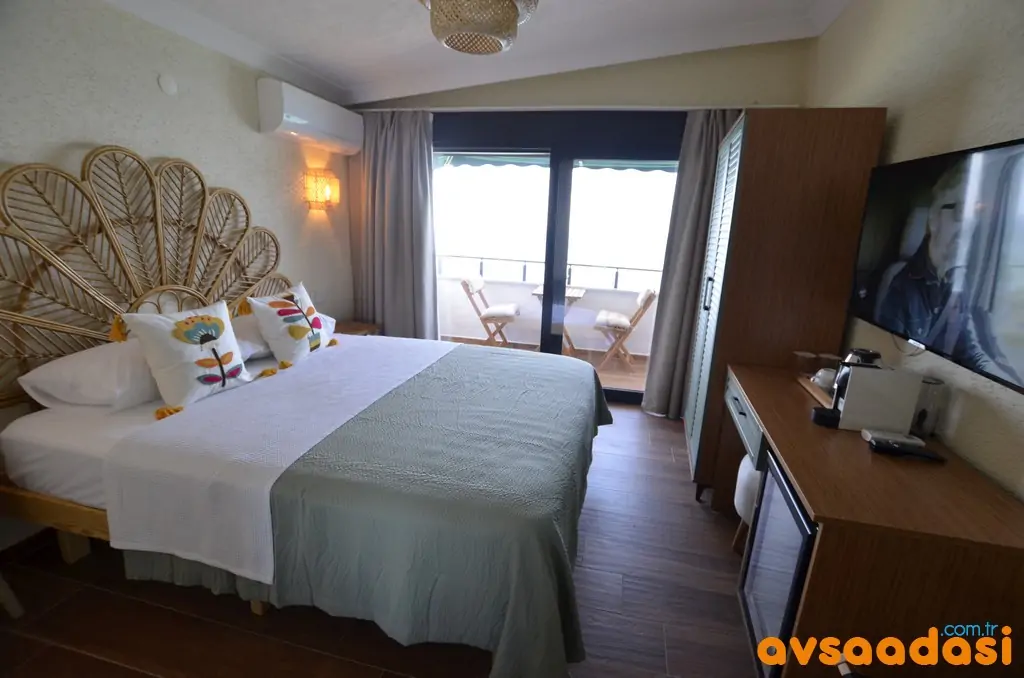 ados otel