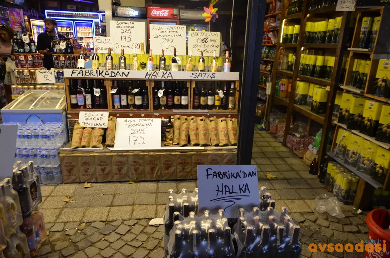 AVŞA ŞARAPLARI
